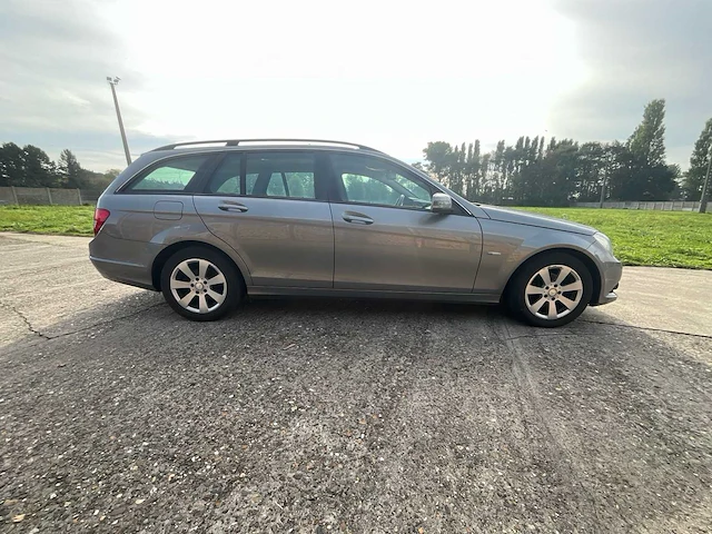 2011 mercedes c180 - afbeelding 30 van  33
