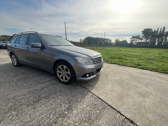 2011 mercedes c180 - afbeelding 31 van  33