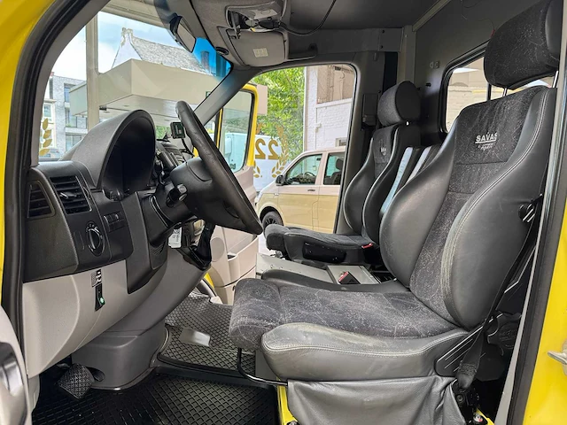 2011 mercedes sprinter ambulance - v6 diesel - automaat - afbeelding 7 van  27