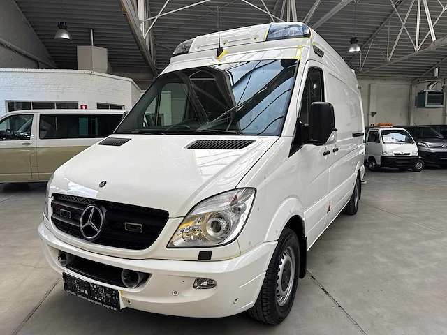 2011 mercedes sprinter ambulance - v6 diesel - automaat - afbeelding 1 van  27