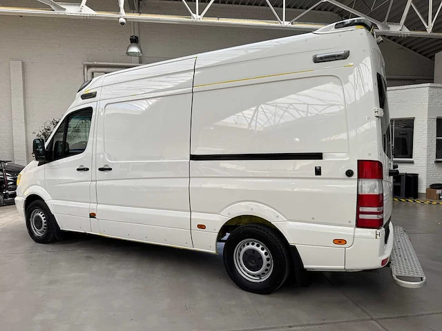 2011 mercedes sprinter ambulance - v6 diesel - automaat - afbeelding 21 van  27