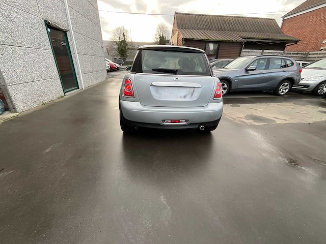 2011 mini cooper onze d personenauto - afbeelding 18 van  23