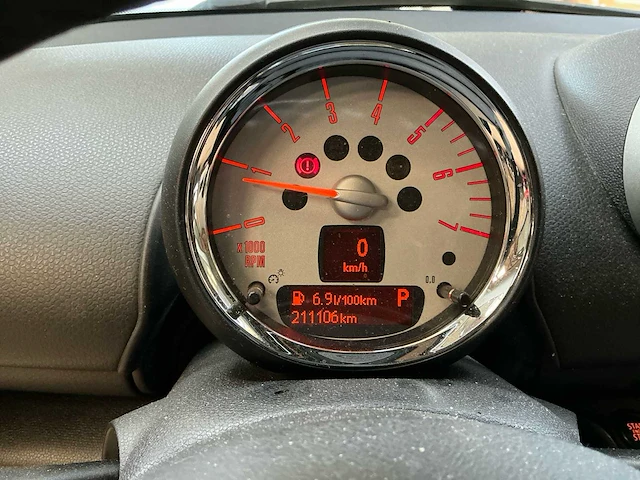2011 mini cooper sd all 4 personenauto - afbeelding 23 van  26