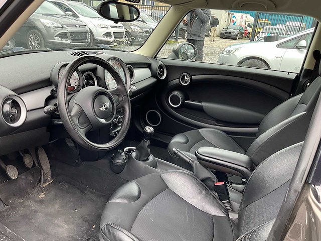2011 mini one d clubman personenauto - afbeelding 2 van  24