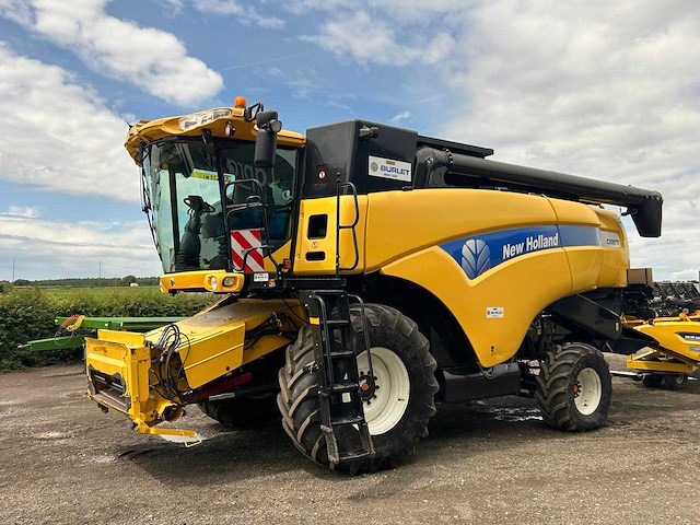 2011 new holland cx8070 combine - afbeelding 1 van  13