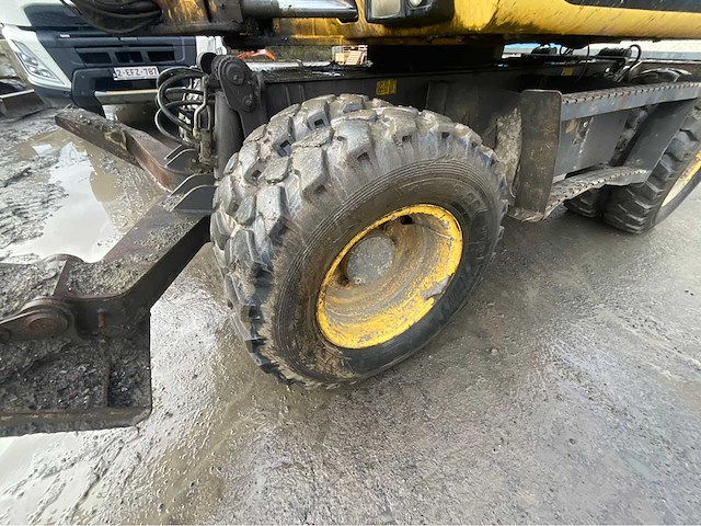 2011 new holland mh 3.6 wielgraafmachine - afbeelding 2 van  27