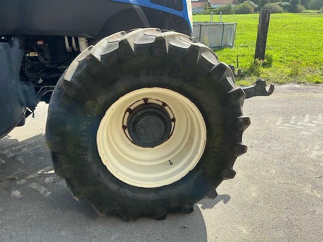 2011 new holland t7.200 4wd sa vierwielaangedreven landbouwtractor - afbeelding 26 van  38