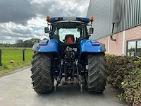 2011 new holland t7.200 4wd sa vierwielaangedreven landbouwtractor - afbeelding 33 van  38