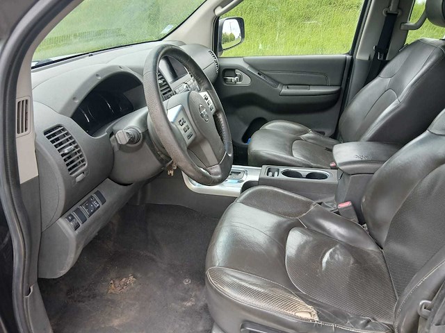 2011 nissan navara auto - afbeelding 16 van  18