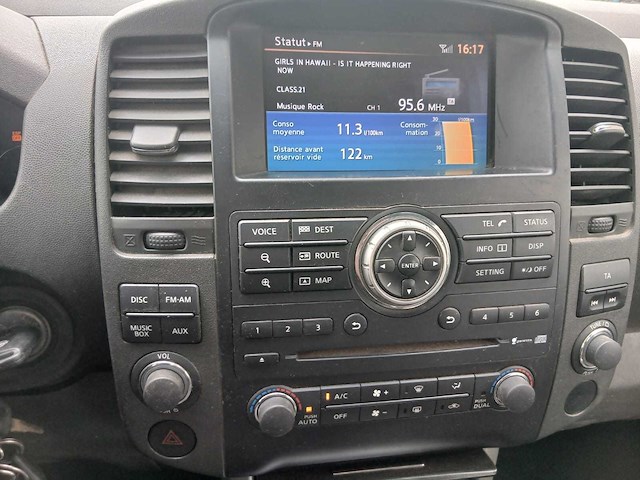 2011 nissan navara auto - afbeelding 18 van  18