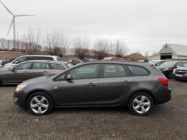 2011 opel astra sports tourer - afbeelding 12 van  21