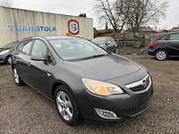 2011 opel astra sports tourer - afbeelding 18 van  21