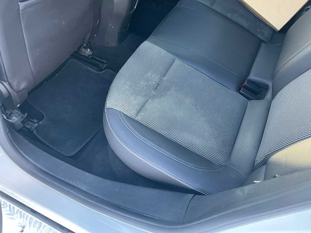 2011 opel astra - afbeelding 8 van  19