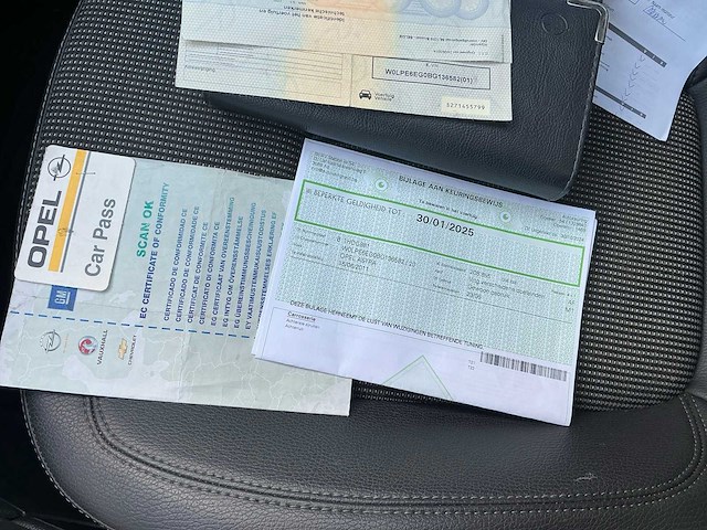 2011 opel astra - afbeelding 11 van  19