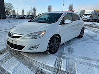 2011 opel astra - afbeelding 1 van  19