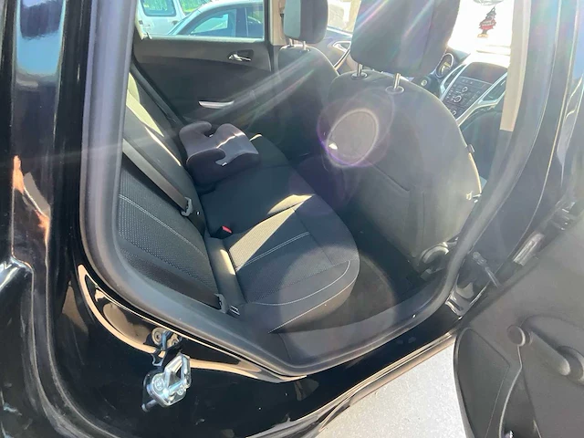 2011 opel astra - afbeelding 15 van  35