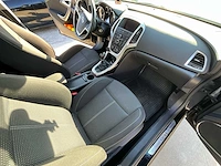 2011 opel astra - afbeelding 17 van  35