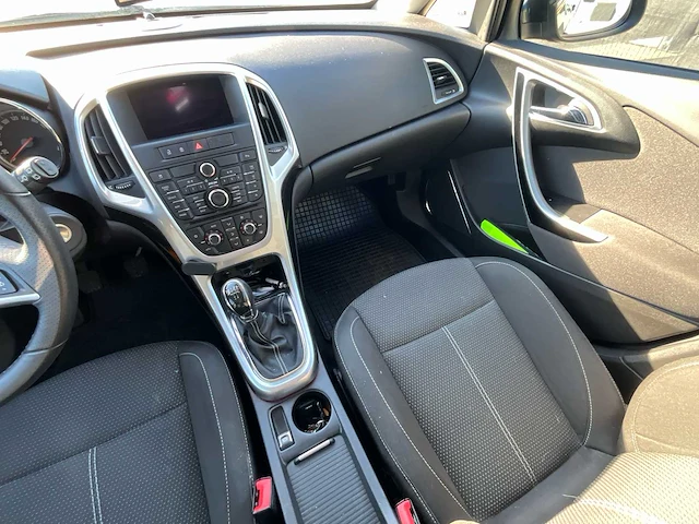 2011 opel astra - afbeelding 24 van  35