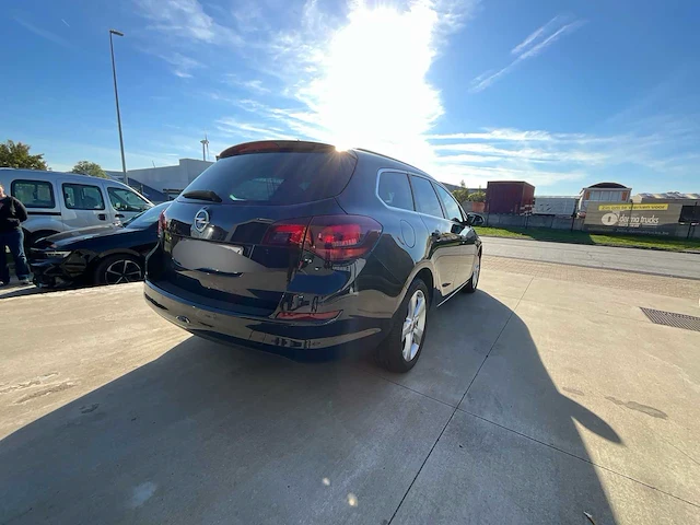 2011 opel astra - afbeelding 5 van  35