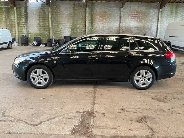 2011 opel insigne turbo sports tourer personenauto - afbeelding 12 van  23