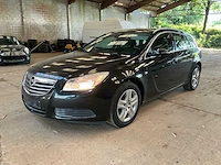 2011 opel insigne turbo sports tourer personenauto