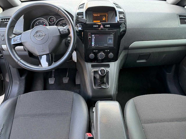 2011 opel zafira personenauto - afbeelding 13 van  15