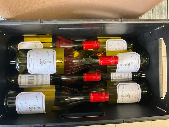 2011 penley estate aradia witte wijn (10x) - afbeelding 4 van  4