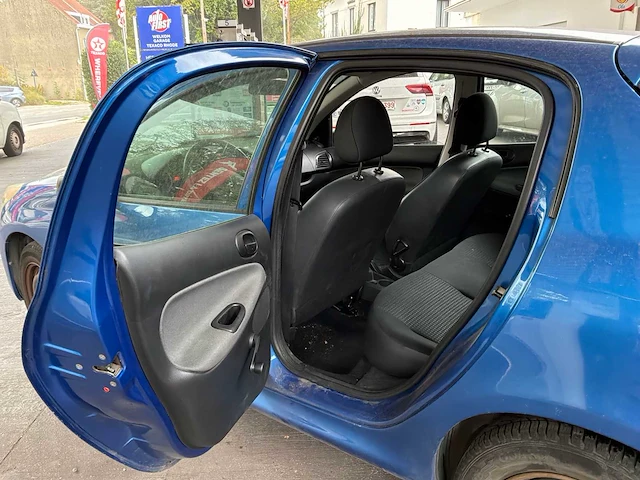 2011 peugeot 206+ 2mhfv0 auto - afbeelding 5 van  29