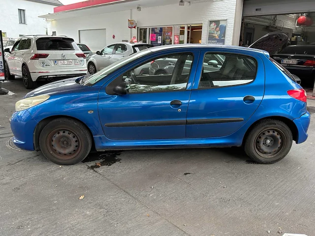 2011 peugeot 206+ 2mhfv0 auto - afbeelding 12 van  29