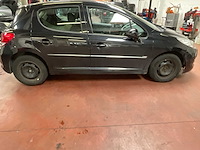2011 peugeot 207 schadewagen voor onderdelen - afbeelding 5 van  14