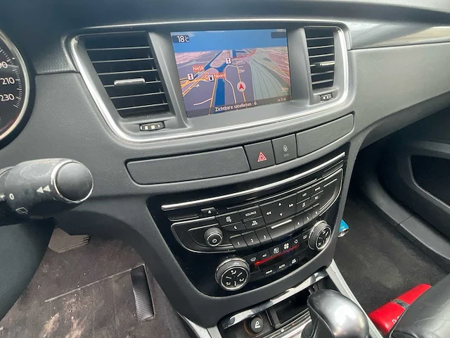 2011 peugeot 508 personenauto - afbeelding 19 van  30