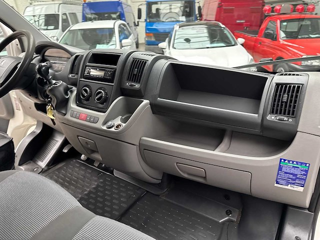 2011 peugeot boxer eerste eigenaar - afbeelding 15 van  27