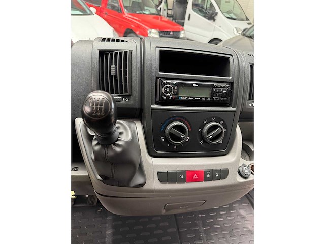 2011 peugeot boxer eerste eigenaar - afbeelding 17 van  27
