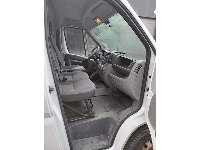 2011 peugeot boxer lichte vrachtwagen - afbeelding 6 van  32