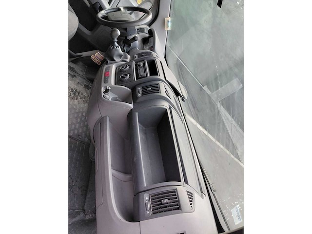 2011 peugeot boxer lichte vrachtwagen - afbeelding 10 van  32