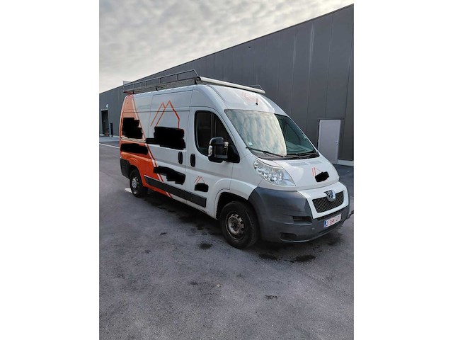 2011 peugeot boxer lichte vrachtwagen - afbeelding 1 van  32