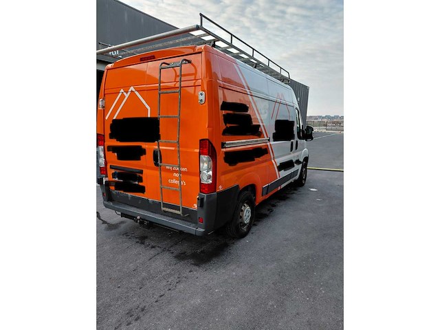 2011 peugeot boxer lichte vrachtwagen - afbeelding 12 van  32