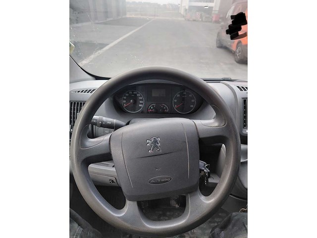 2011 peugeot boxer lichte vrachtwagen - afbeelding 30 van  32