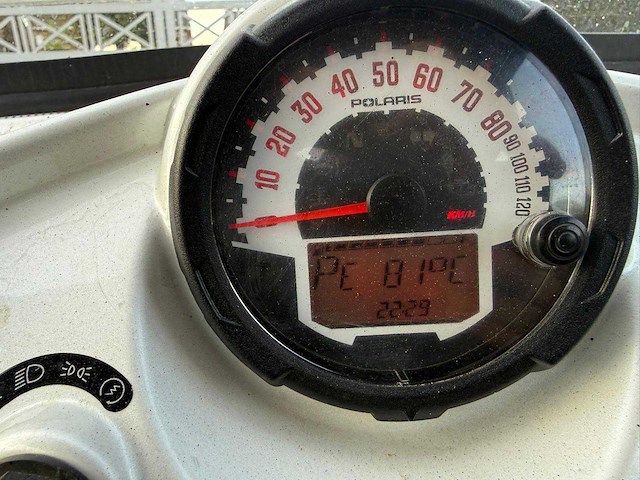 2011 polaris rzr 800 e l7e utv - gekeurd - afbeelding 13 van  13