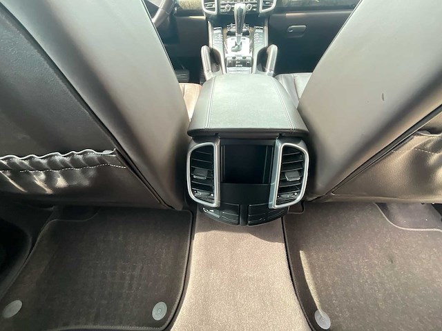 2011 porsche cayenne 92a personenauto - afbeelding 14 van  44