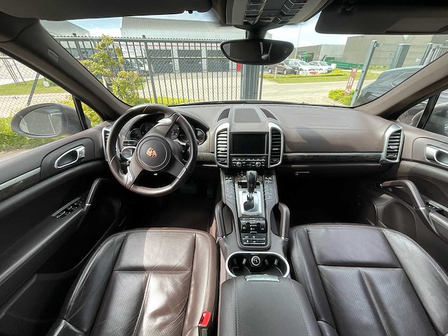 2011 porsche cayenne 92a personenauto - afbeelding 13 van  42