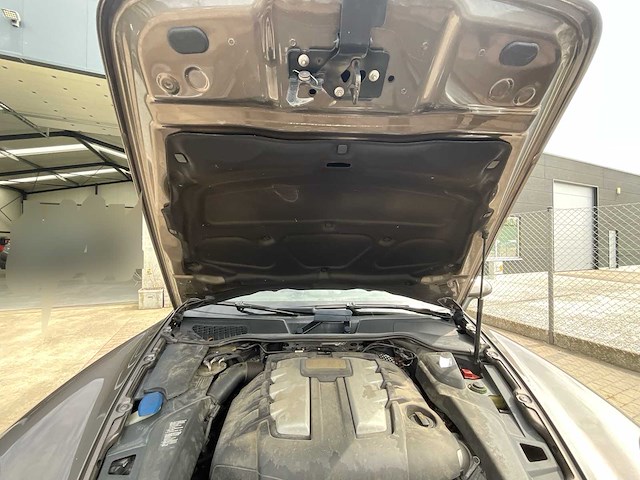 2011 porsche cayenne 92a personenauto - afbeelding 25 van  42