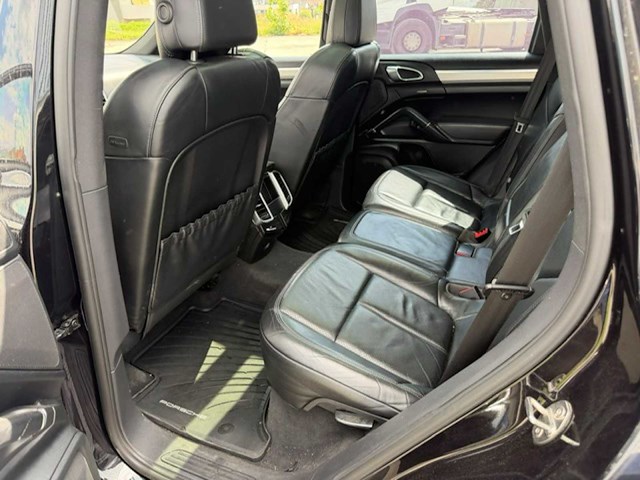 2011 porsche cayenne 92a - afbeelding 14 van  37