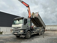 2011 renault kerax 460 tridem vrachtwagen met kraan en container - afbeelding 2 van  45