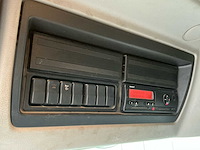 2011 renault kerax 460 tridem vrachtwagen met kraan en container - afbeelding 6 van  45