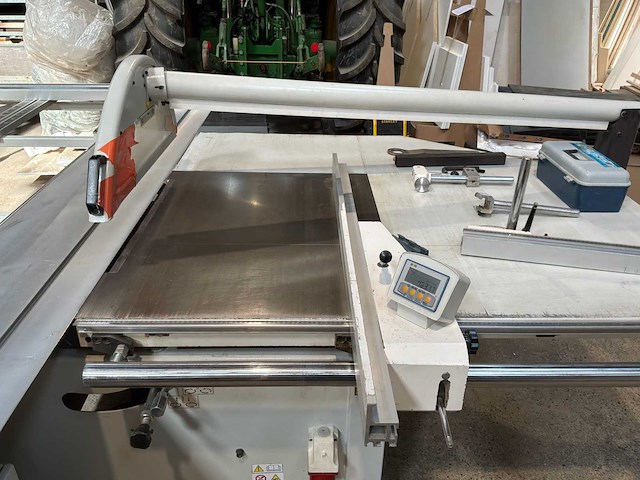 2011 rm group paneelzaag - schuiftafel cirkelzaag - afbeelding 19 van  20