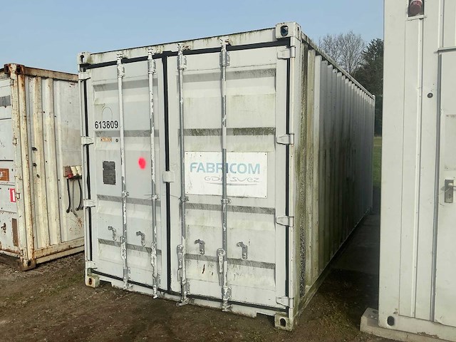 2011 rxtc-20dbx zeecontainer / werfcontainer 20 ft met metaalbewerkingsmachines - afbeelding 12 van  34