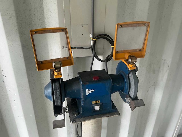 2011 rxtc-20dbx zeecontainer / werfcontainer 20 ft met metaalbewerkingsmachines - afbeelding 23 van  34