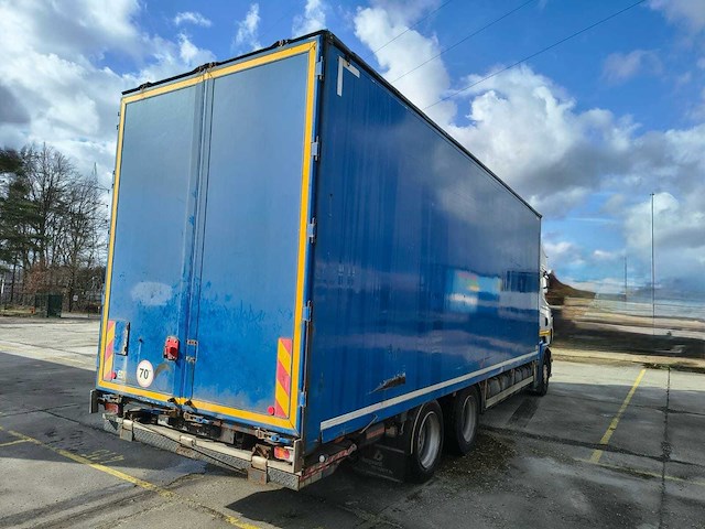 2011 scania r480 - 6x2 bakwagen met laadklep - afbeelding 27 van  31