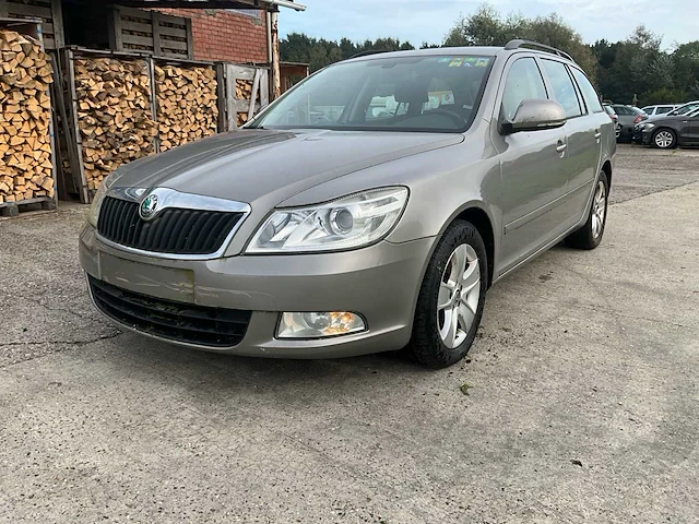 2011 skoda octavia - afbeelding 1 van  39